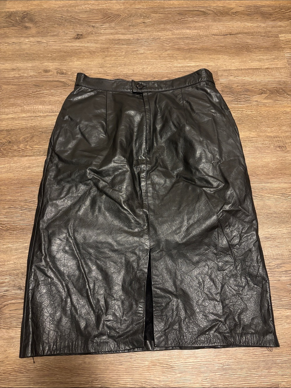 marvin richard’s leather skirt - Picture 2 of 3